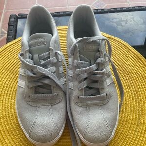 Adidas Men's Gray Sneakers